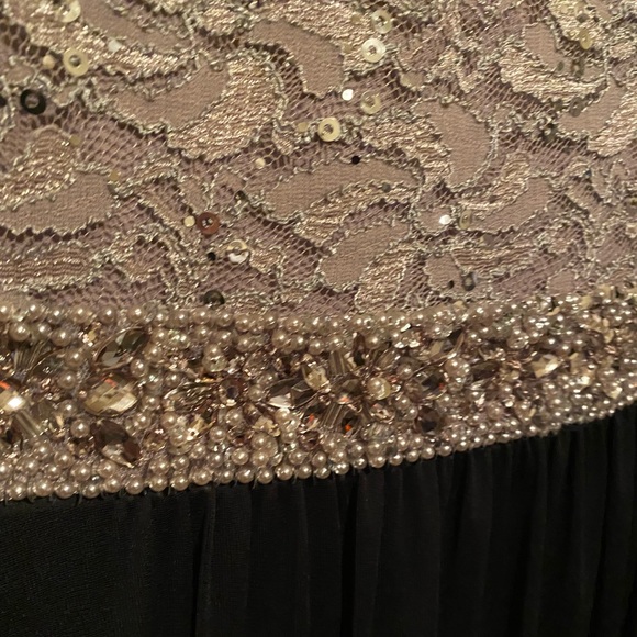 Never worn beautiful full length black and silver gown - Picture 2 of 2